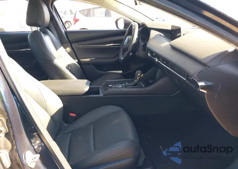 2024 Mazda Mazda3 2.5 S Preferred z USA, uszkodzony, nr VIN 3MZBPACM8RM413543